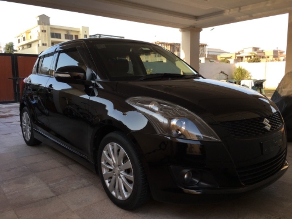 Suzuki Swift DLX 1.3 2012