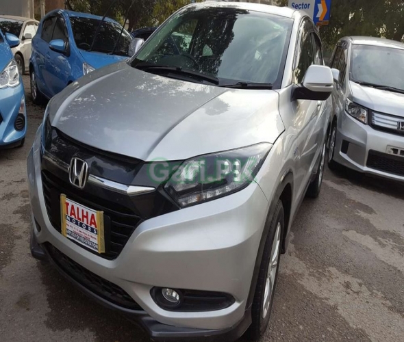 Honda Vezel Hybrid X  Sensing 2014