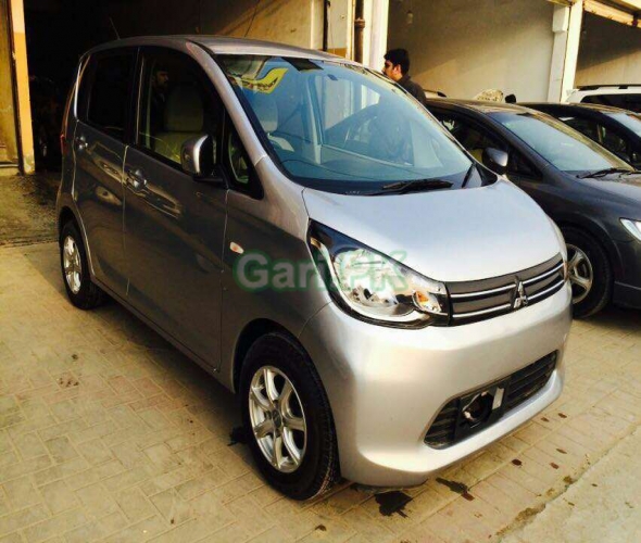 Mitsubishi Ek Wagon E e-Assist 2014