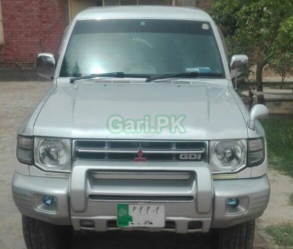 Mitsubishi Pajero Exceed 2.8D 1997