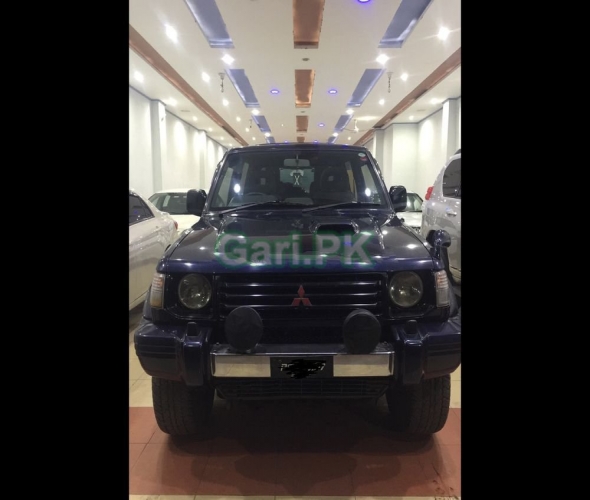 Mitsubishi Pajero Exceed 2.8D 1995