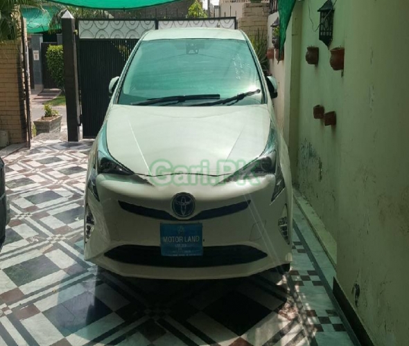 Toyota Prius S LED Edition 1.8 2016