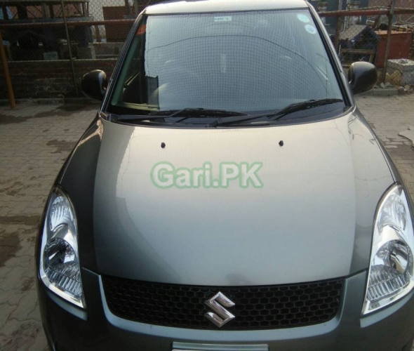 Suzuki Swift DLX 1.3 2013