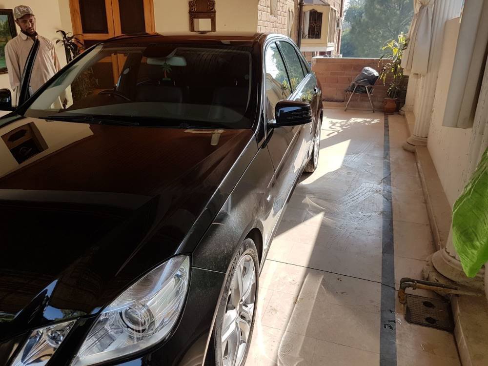 Mercedes Benz E Class E 200 2012