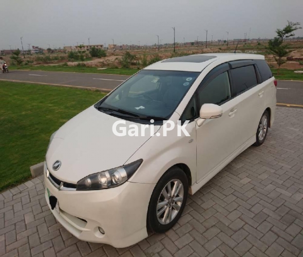 Toyota Wish 1.8S 2013