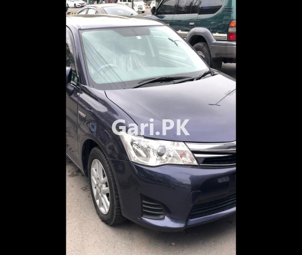 Toyota Corolla Fielder G 2014