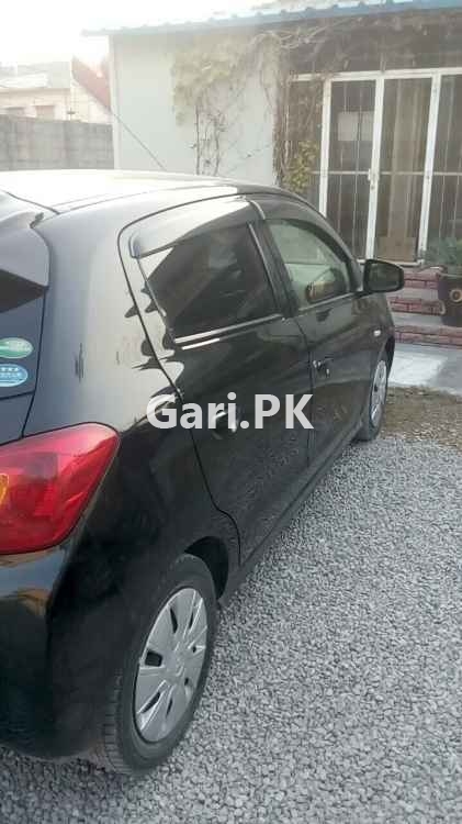 Mitsubishi Mirage 1.0 S 2014