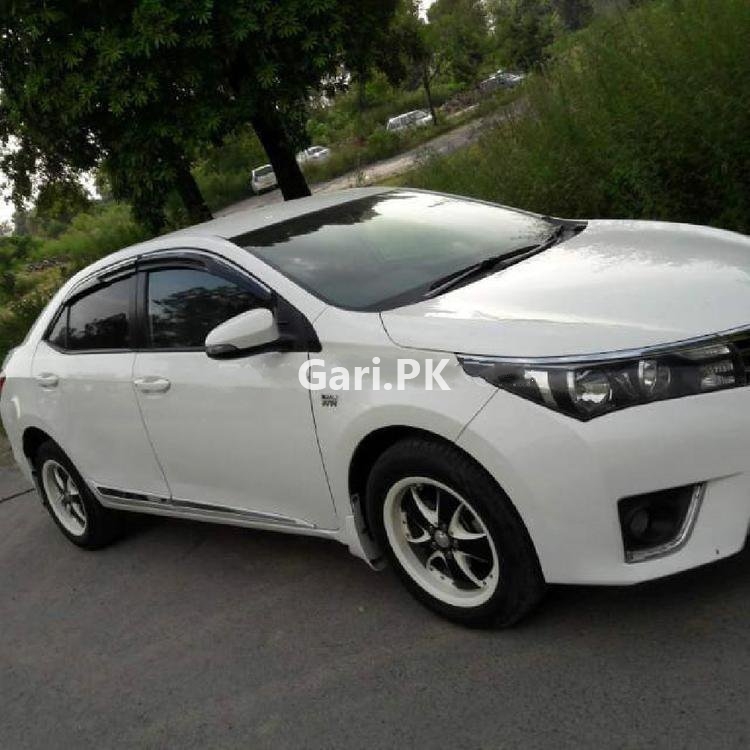 Toyota Corolla Altis Automatic 1.6 2017