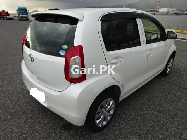 Toyota Passo X 2014