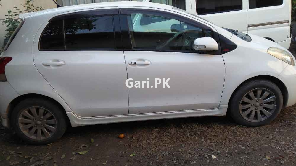 Toyota Vitz B 1.0 2008