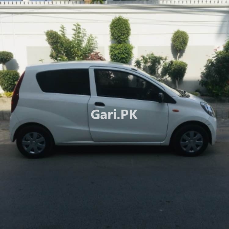 Daihatsu Mira L 2012