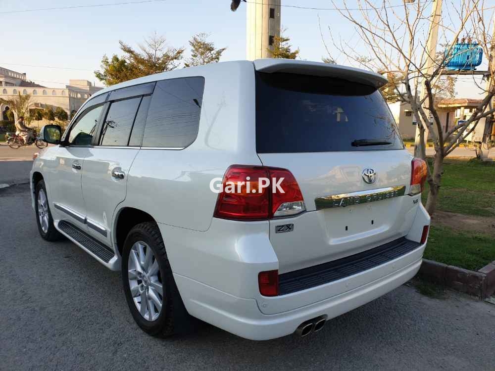 Toyota Land Cruiser AX G Selection 2009