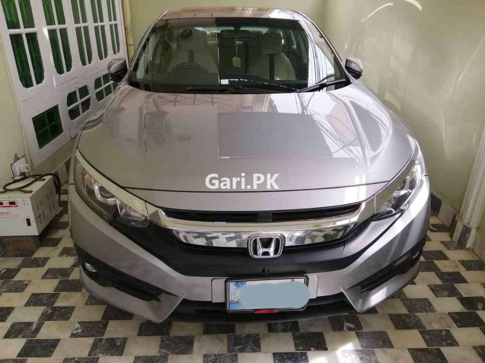 Honda Civic Oriel 1.8 i-VTEC CVT 2018