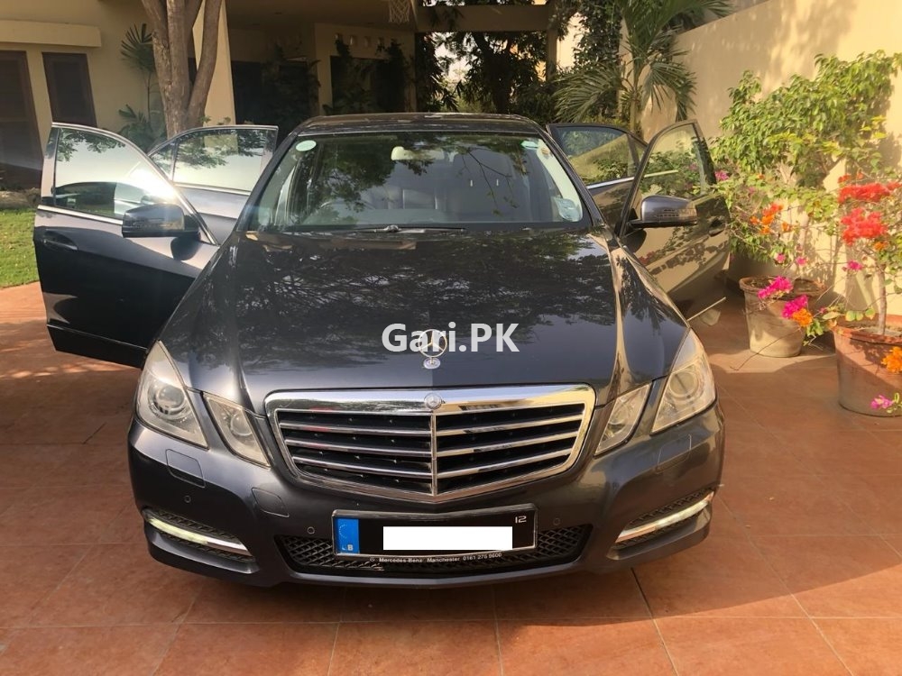 Mercedes Benz E Class E 200 NGT 2018