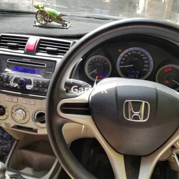 Honda City i VTEC 2015