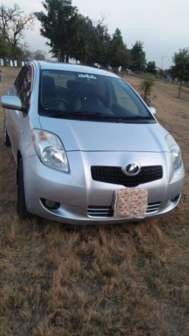 Toyota Vitz  2006