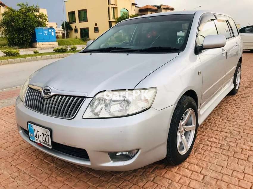 Toyota Corolla Fielder  2006