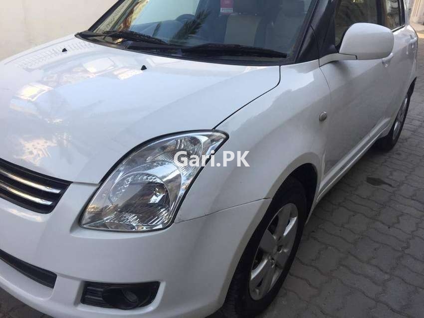 Suzuki Swift  2012