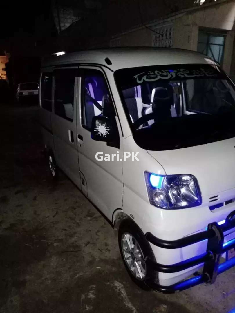 Daihatsu Hijet  2011