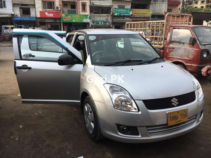 Suzuki Swift  2011