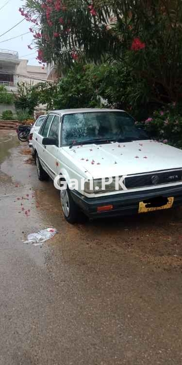 Nissan Sunny LX 1989