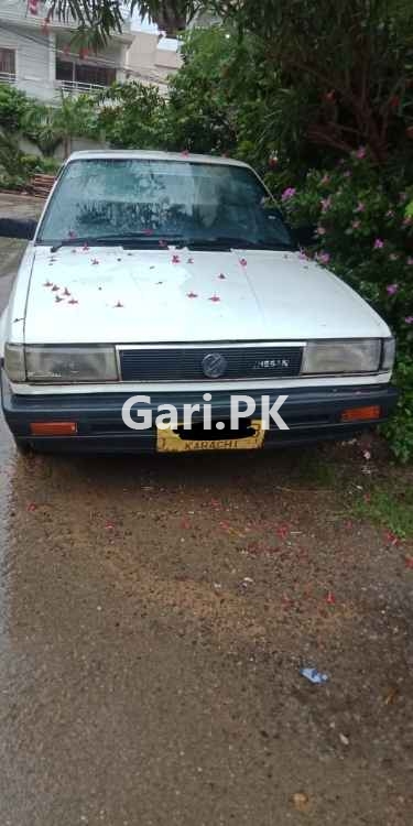 Nissan Sunny LX 1989