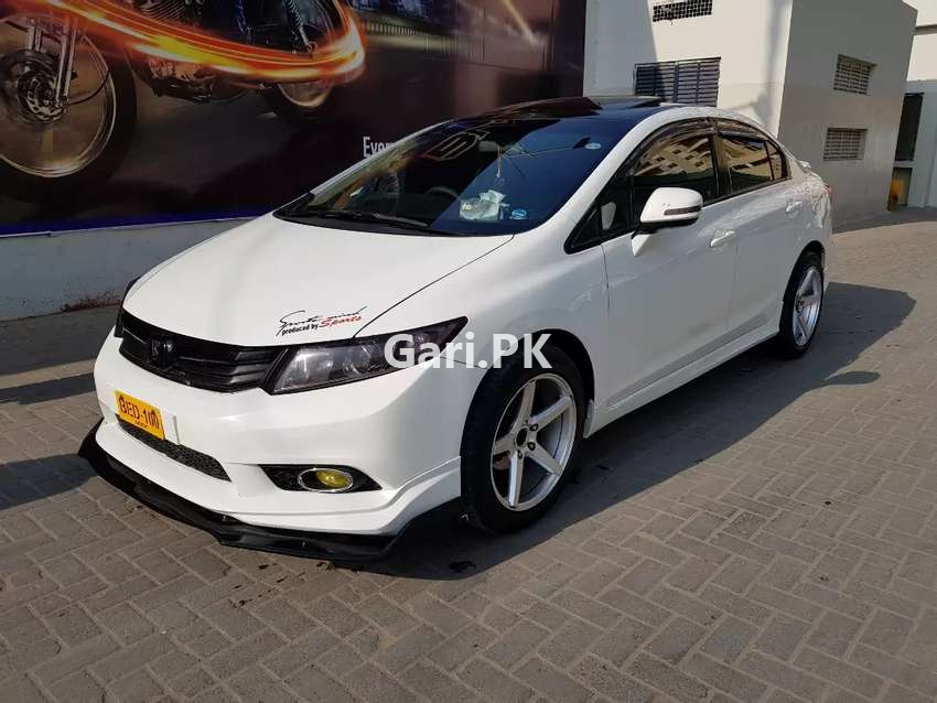 Honda Civic VTi Oriel Prosmatec 2015