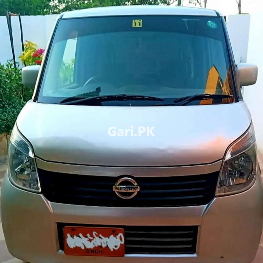 Nissan Roox VX 2010 for Sale in Karachi