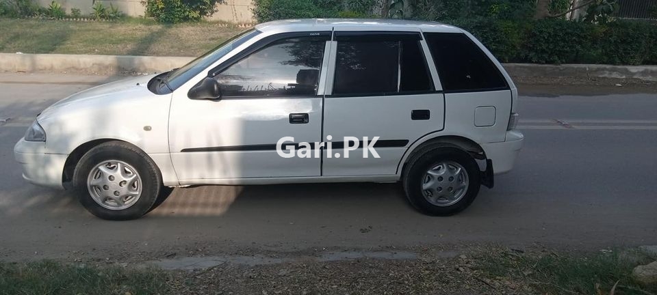 Suzuki Cultus VXRi 2014