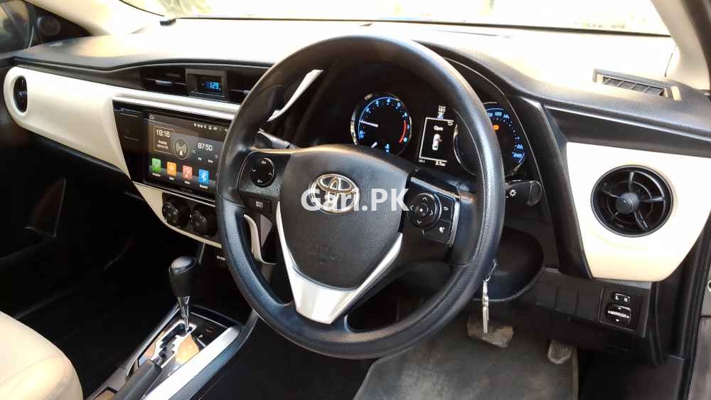 Toyota Corolla Altis Cruisetronic 1.6 2019