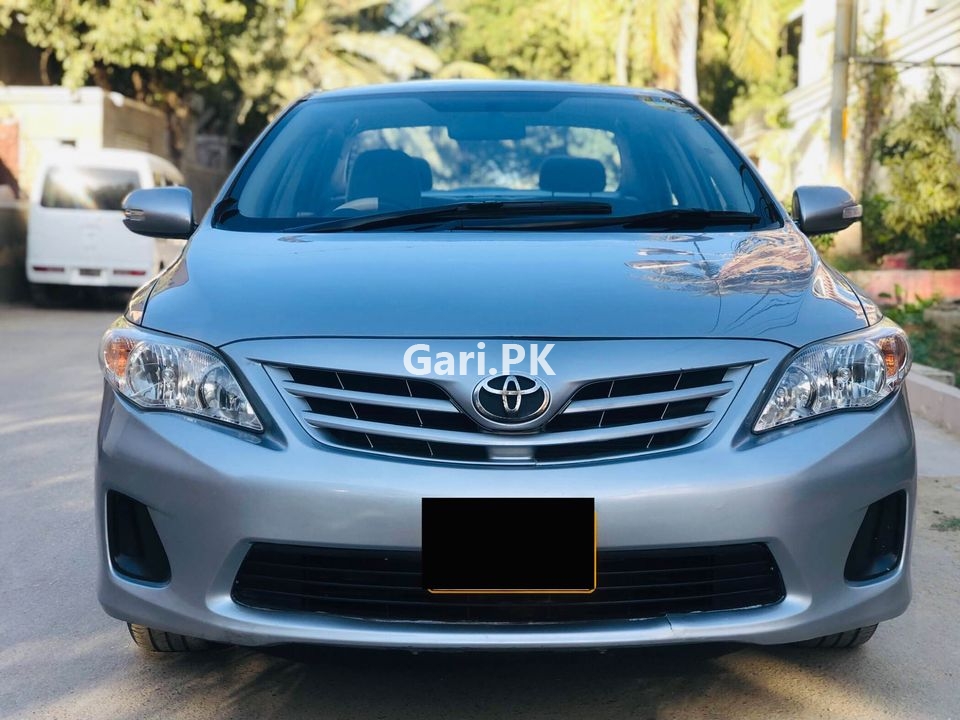 Toyota Corolla GLi 1.6 2013