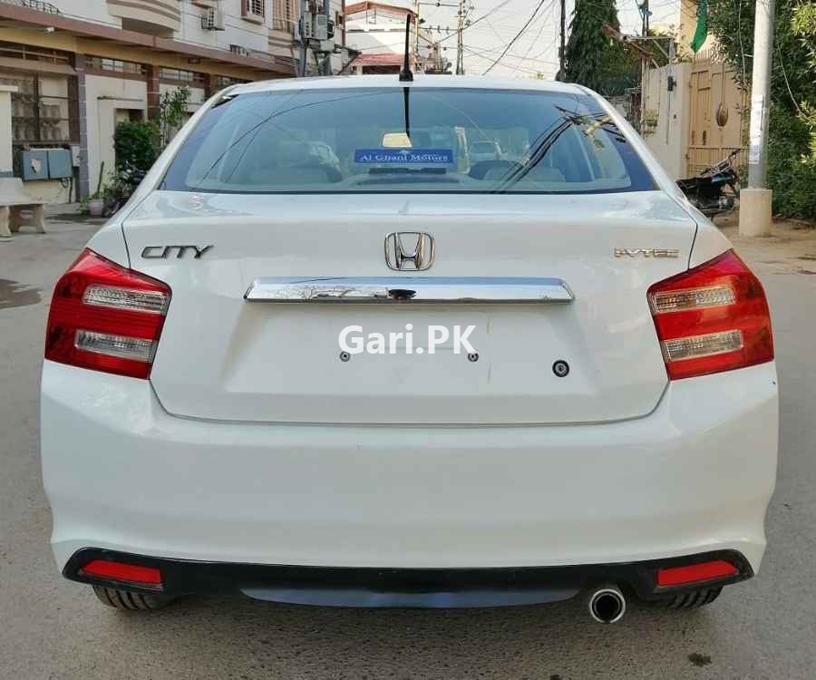 Honda City 1.3 i VTEC 2016