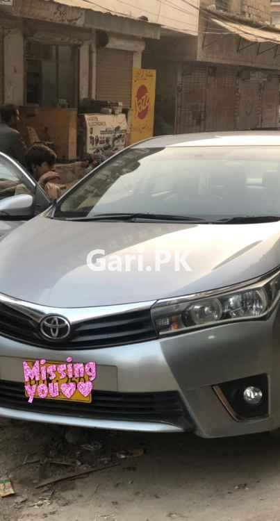 Toyota Corolla GLi 1.3 2015