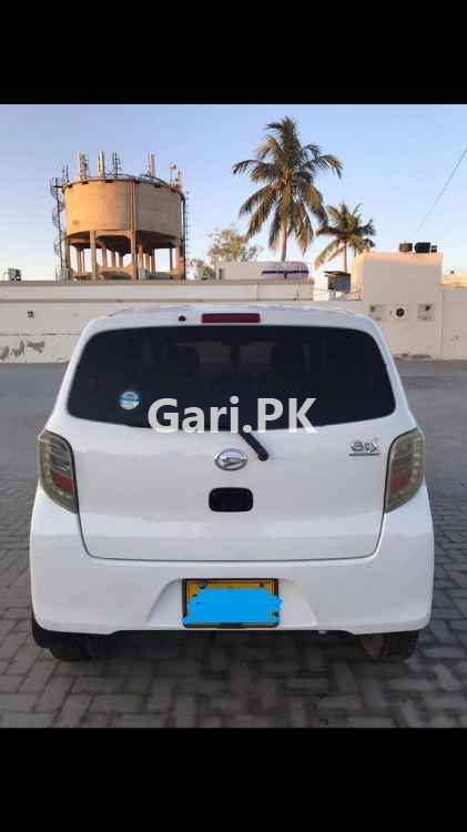 Daihatsu Mira L 2017