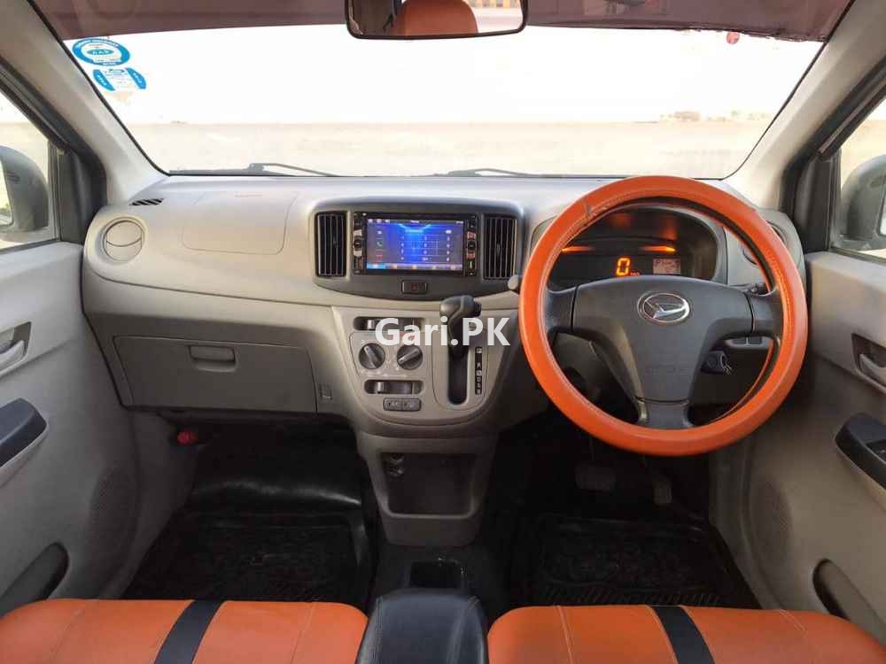 Daihatsu Mira L 2017