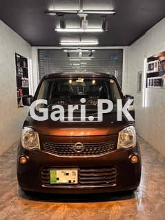 Japanese Used Nissan Moco Hatchback 100725