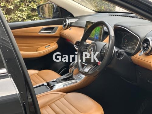 MG HS 1.5 Turbo 2021