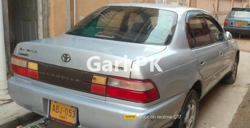 Toyota Corolla  1998