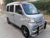 Daihatsu Hijet  2011 For Sale in Karachi