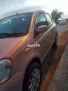 Toyota Vitz  2000 For Sale in Karachi