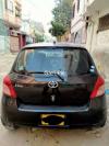 Toyota Vitz  2005 For Sale in Karachi