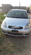 Toyota Vitz  2004 For Sale in Kohat