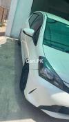 Toyota Vitz  2015 For Sale in Mandi Bahauddin