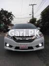 Honda Grace Hybrid VX 2017 For Sale in Lahore