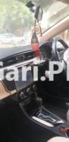 Toyota Corolla GLi Automatic 1.3 VVTi 2015 For Sale in Karachi