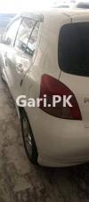 Toyota Vitz  2005 For Sale in Peshawar