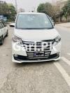 Toyota Noah  2014 For Sale in I-8