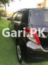 Toyota Vitz F Limited 1.0 2011 For Sale in Lahore