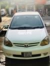 Toyota Platz F 1.0 2005 For Sale in Lahore