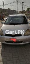 Toyota Vitz  1999 For Sale in Islamabad